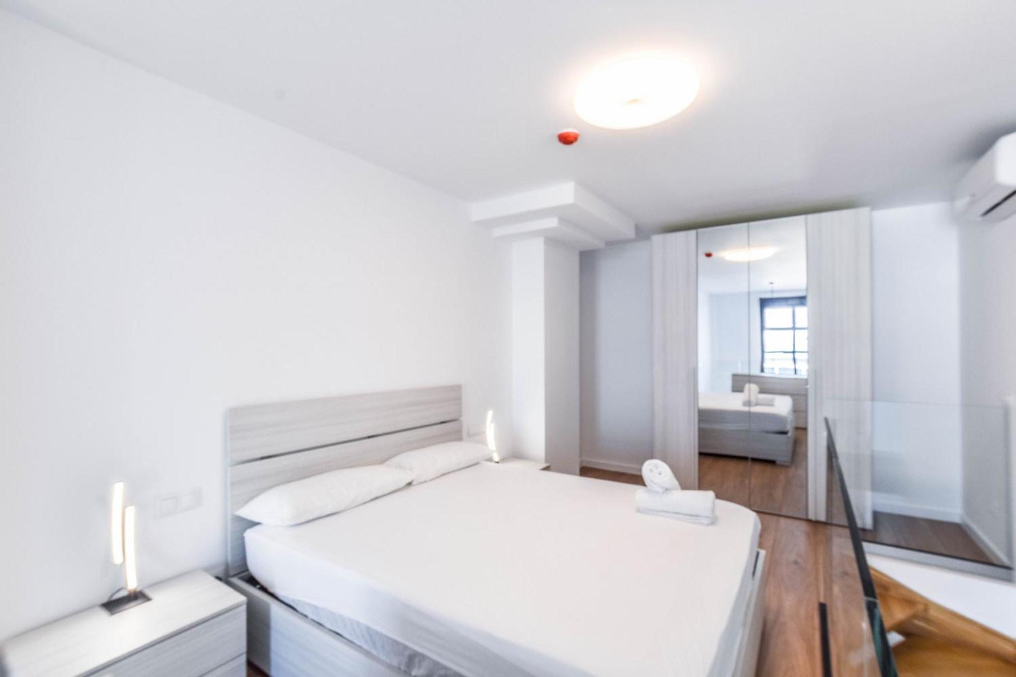 Apartamentos Reformados Con Garajes Incluido San Sebastián de los Reyes Esterno foto