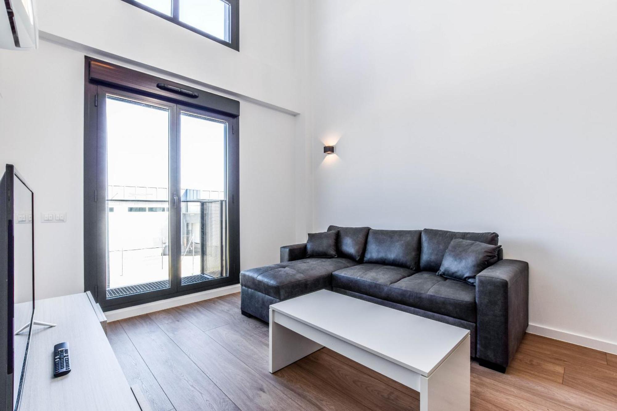 Apartamentos Reformados Con Garajes Incluido San Sebastián de los Reyes Esterno foto
