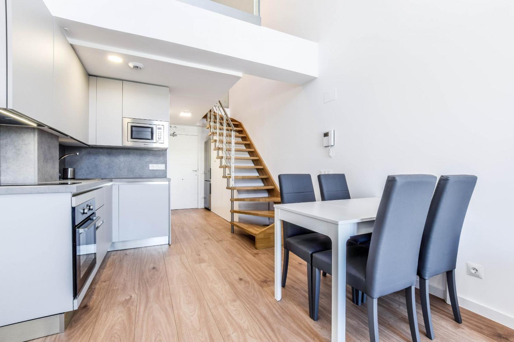 Apartamentos Reformados Con Garajes Incluido San Sebastián de los Reyes Esterno foto