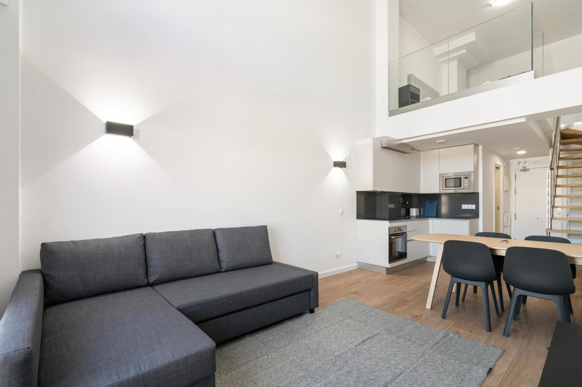 Apartamentos Reformados Con Garajes Incluido San Sebastián de los Reyes Esterno foto